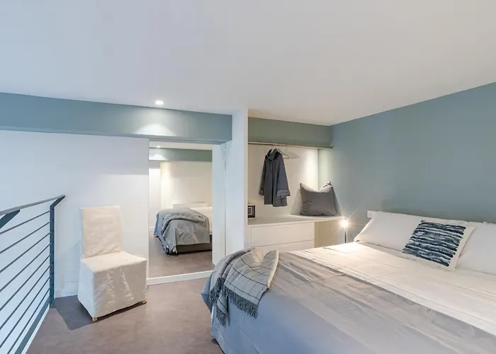 Tigli - By Myhomeincomo * Como