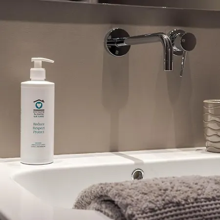 Tigli - By Myhomeincomo * Como